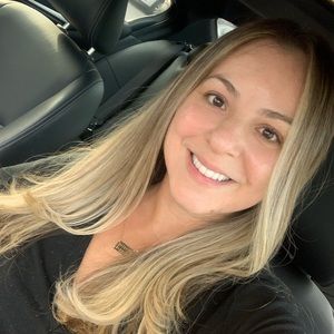 Meet your Posher, Amarela